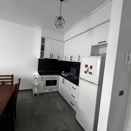 Rezidenca Onda Ishull-Lezhe